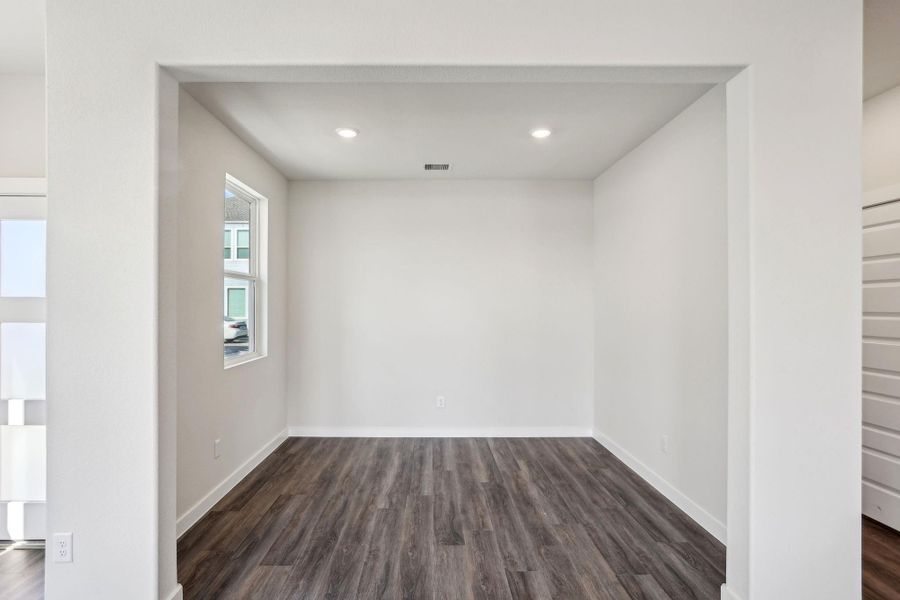 Photo is not of the actual home but is an inspirational photo of builder’s model home and may depict options, furnishings, and/or decorator features that are not included. Photo is not of the actual home but is an inspirational photo of builder’s model home and may depict options, furnishings, and/or decorator features that are not included.