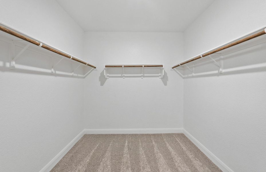 Spacious, unfurnished interior of a new home in Lagos, Manor (Image 29).