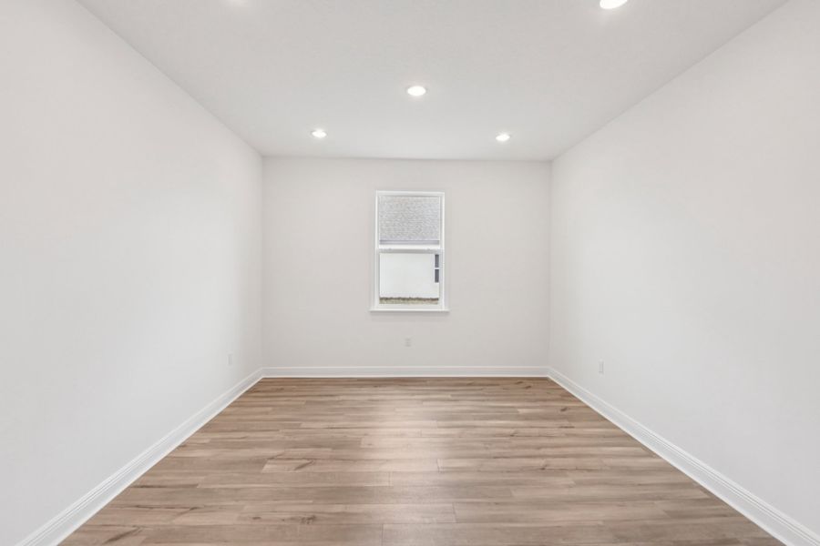 Representative unfurnished interior of a home built from the Naples by Maronda Homes in Coastal Communities, Edgewater (Image 19).
