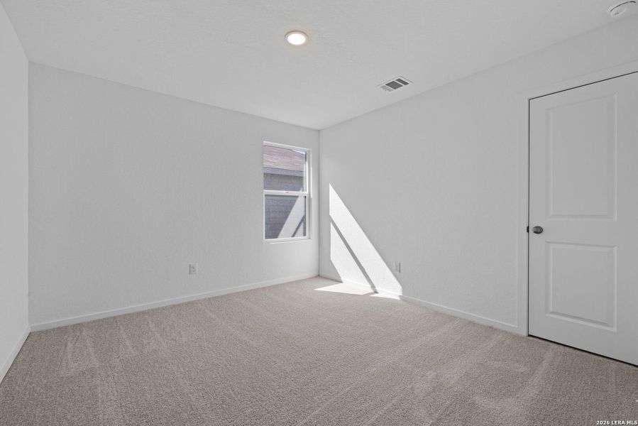 Spacious, unfurnished interior of a new home in Voss Farms: Watermill Collection, New Braunfels (Image 11).