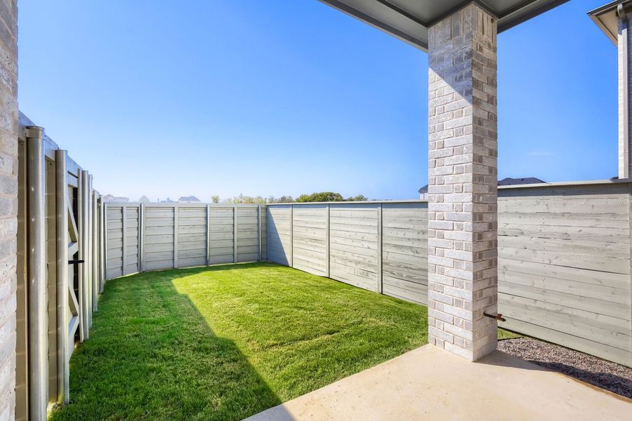 1709 Clover Fern - Patio