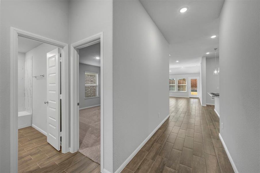 Spacious, unfurnished interior of a new home in Sagebrook, Argyle (Image 18). Spacious, unfurnished interior of a new home in Sagebrook, Argyle (Image 18).