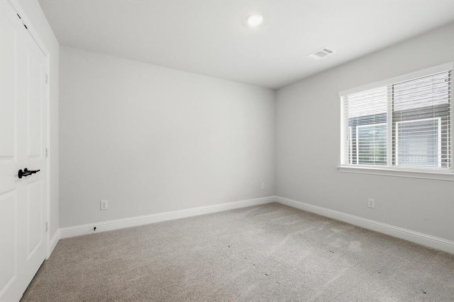 Spacious, unfurnished interior of a new home in Harvest, Argyle (Image 30).