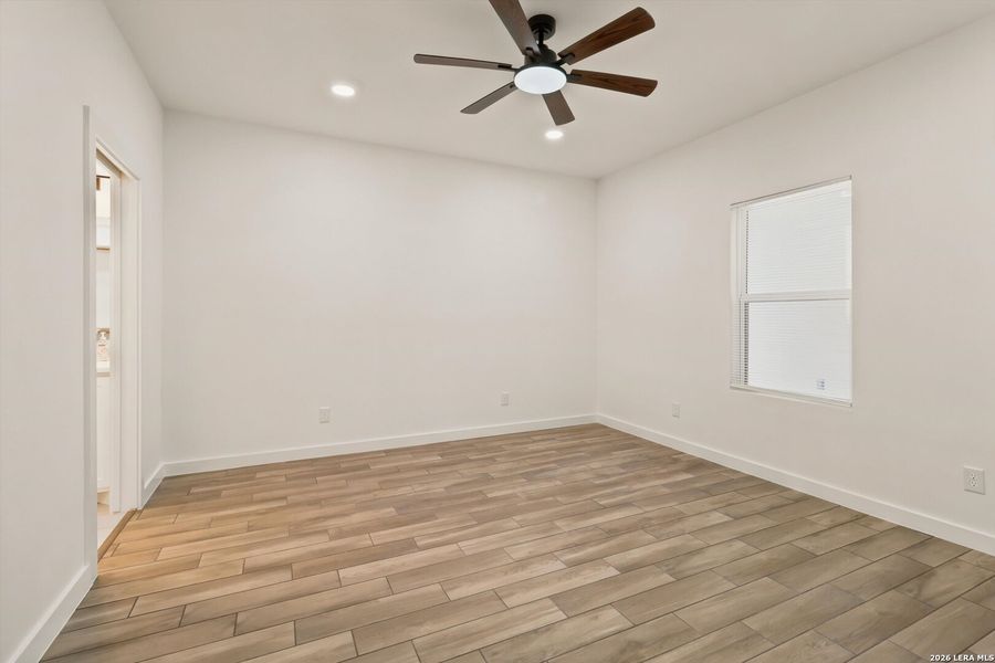 Image 7 of a home in .