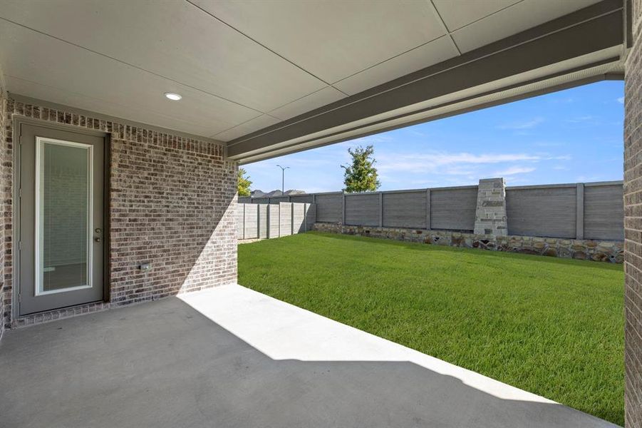 25. 2904 Barbary - Patio