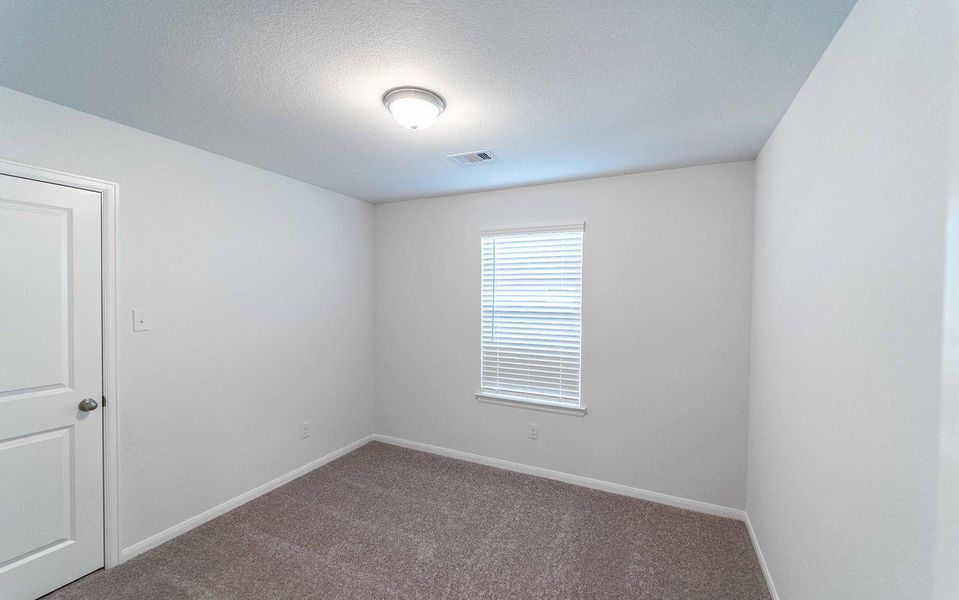 Image 15 of a home in River Ranch Meadows. Image 15 of a home in River Ranch Meadows.