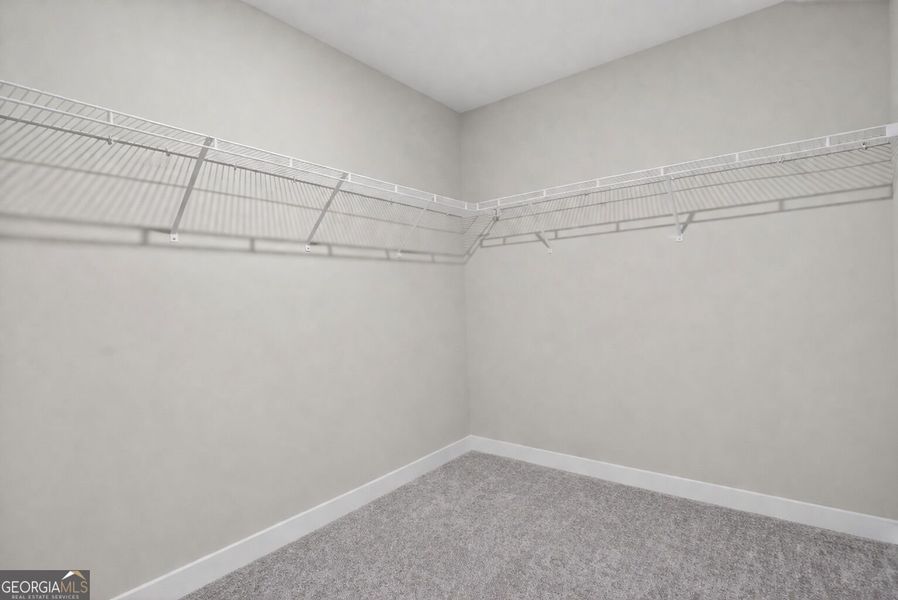 Spacious, unfurnished interior of a new home in The Manor at Gainesville Township, Gainesville (Image 29).
