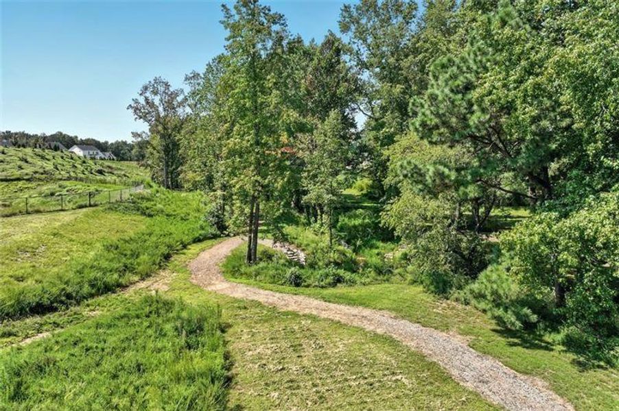 Natural landscape and outdoor views near Berkeley Mill in Cumming (Image 54). Natural landscape and outdoor views near Berkeley Mill in Cumming (Image 54).