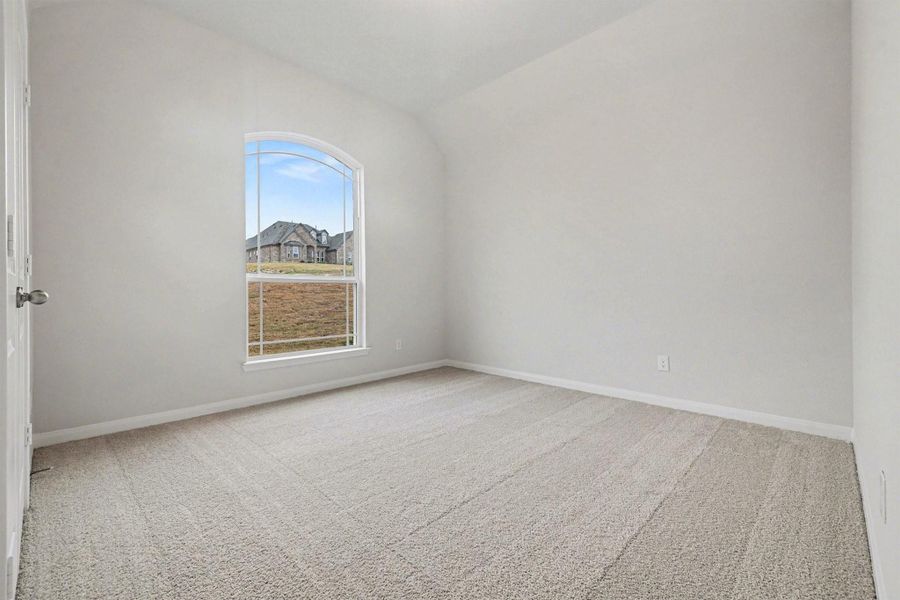 Spacious, unfurnished interior of a new home in Rose Hill Estates, Willis (Image 35).