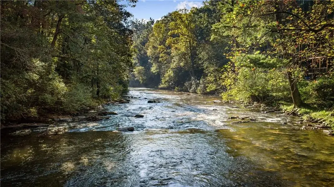 Natural landscape and outdoor views near in Ellijay (Image 12). Natural landscape and outdoor views near in Ellijay (Image 12).