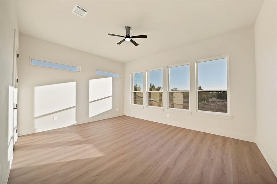 Spacious, unfurnished interior of a new home in , Weatherford (Image 26). Spacious, unfurnished interior of a new home in , Weatherford (Image 26).