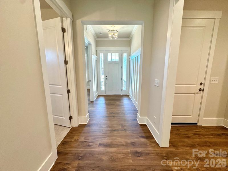 Spacious, unfurnished interior of a new home in Cumberland, Concord (Image 15).