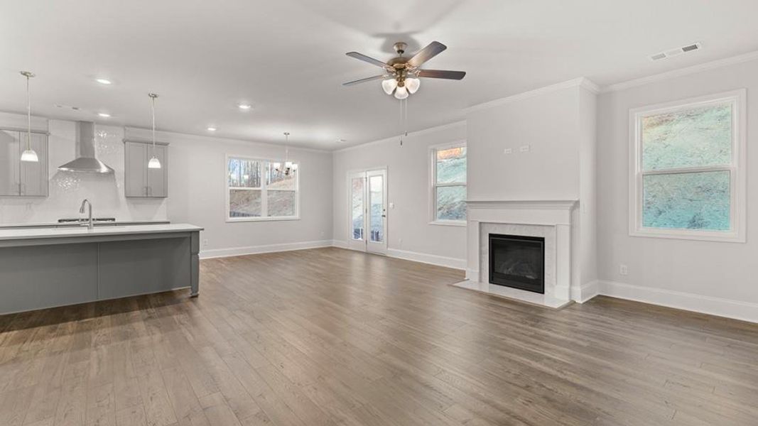 Spacious, unfurnished interior of a new home in Butner Estates, South Fulton (Image 13).