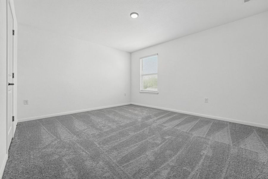 Spacious, unfurnished interior of a new home in Lisso, Pflugerville (Image 20).