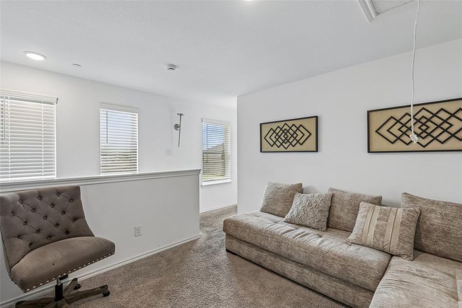 Furnished interior view inside a new home in Cloverleaf Crossing Townhomes, Mesquite (Image 18).