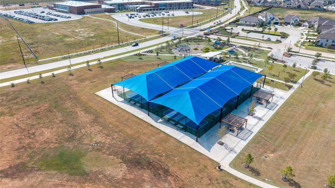 Image 38 of a home in Sunterra (Katy ISD). Image 38 of a home in Sunterra (Katy ISD).