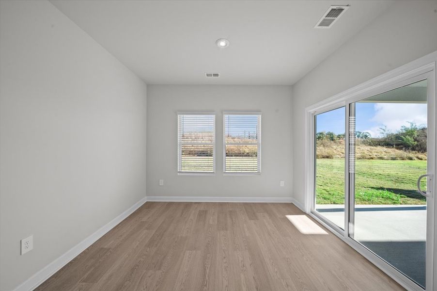 Spacious, unfurnished interior of a new home in Village at White Pine, Pendleton (Image 18). Spacious, unfurnished interior of a new home in Village at White Pine, Pendleton (Image 18).