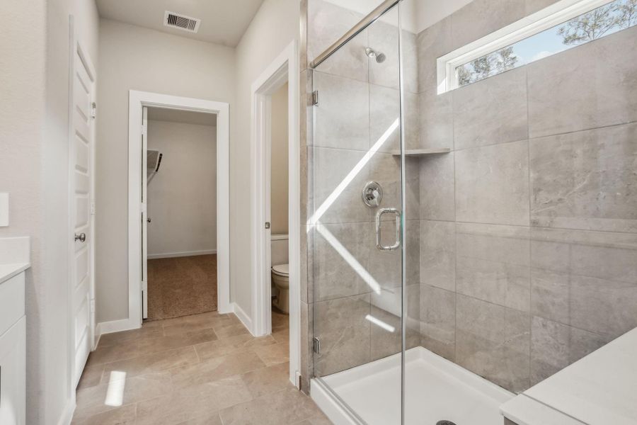 Photo is not of the actual home but is an inspirational photo of builder’s model home and may depict options, furnishings, and/or decorator features that are not included. Photo is not of the actual home but is an inspirational photo of builder’s model home and may depict options, furnishings, and/or decorator features that are not included.