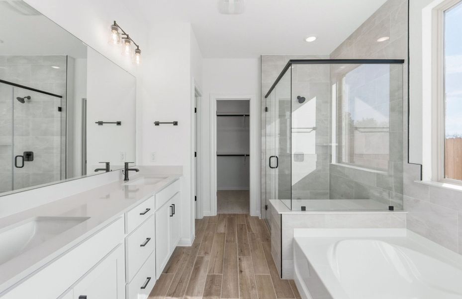 Furnished interior view inside a new home in Saddleback at Santa Rita Ranch, Liberty Hill (Image 9).