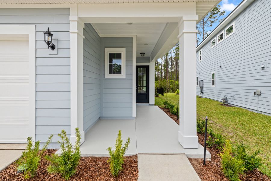Representative exterior details of a home built from the Palmetto by Riverside Homes in Mariposa at EverRange 40' Series, Jacksonville (Image 46).
