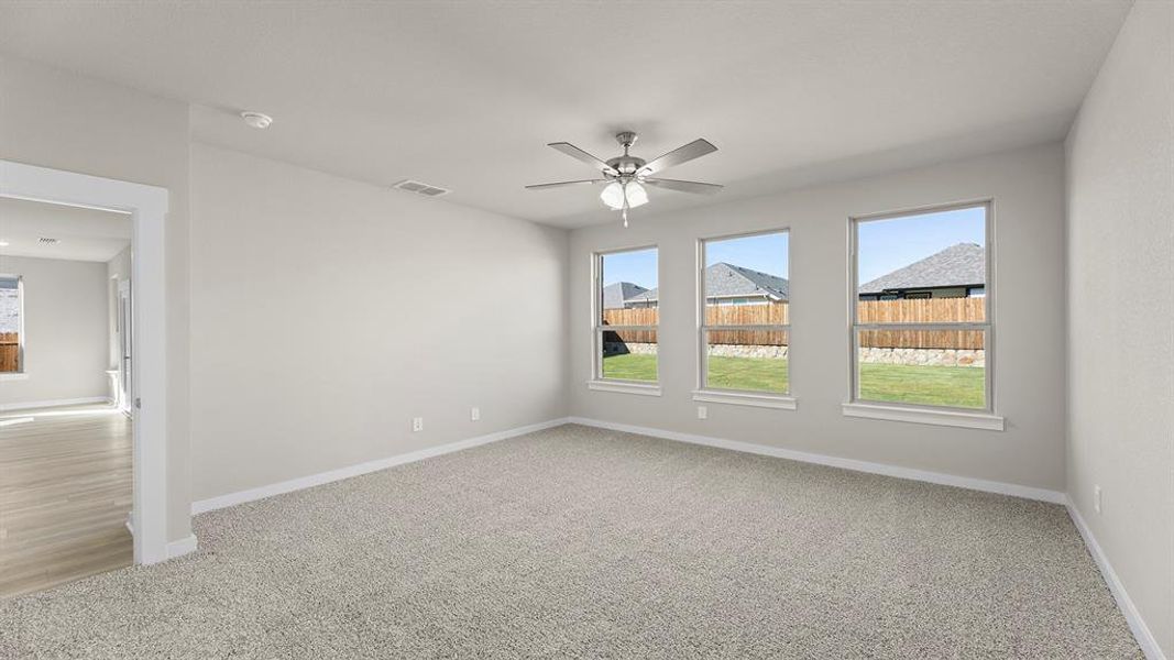 15. 1632 Elle - Primary