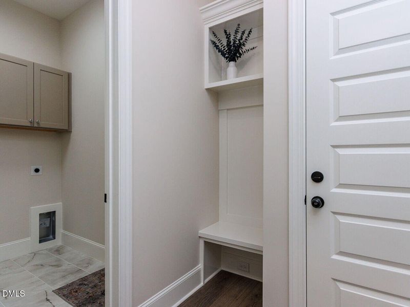 029-1280x960-owners-entrance