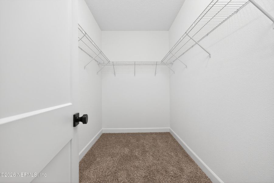 Spacious, unfurnished interior of a new home in , Middleburg (Image 26). Spacious, unfurnished interior of a new home in , Middleburg (Image 26).