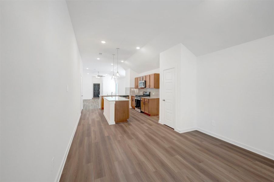 Image 41 of a home in Pinewood at Grand Texas.
