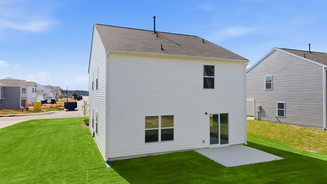 Exterior details and patio area of a home in Hunter Hill, Rocky Mount (Image 3).