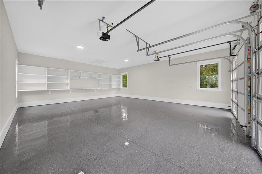 Spacious, unfurnished interior of a new home in , Monroe (Image 70).