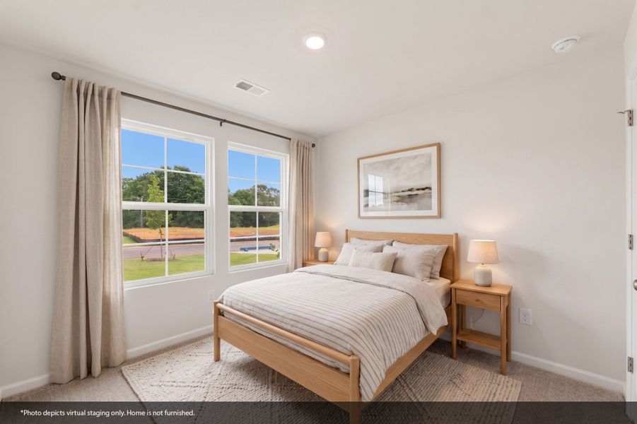 Furnished interior view inside a new home in Evergreen, Spartanburg (Image 9).