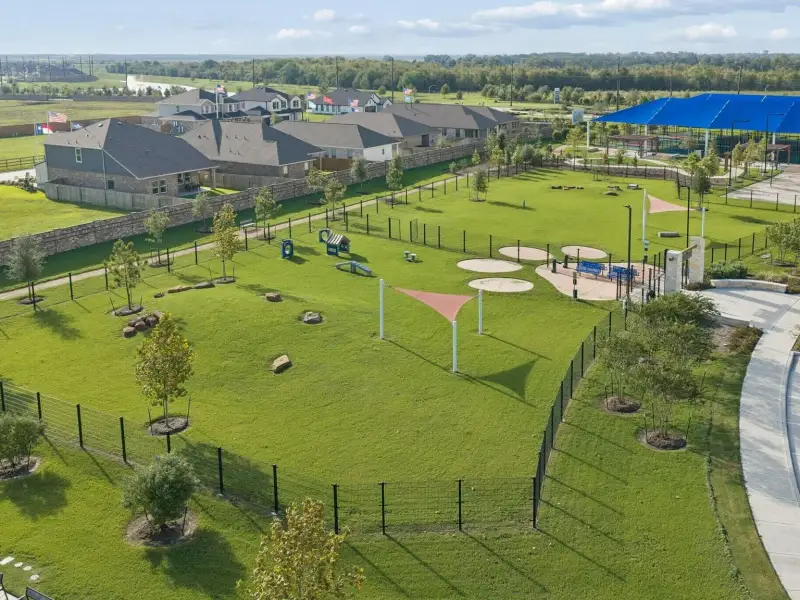 Community amenities in Emberly, Beasley (Image 31). Community amenities in Emberly, Beasley (Image 31).