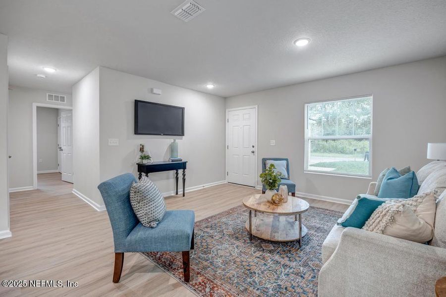 Furnished interior view inside a new home in , Jacksonville (Image 5).
