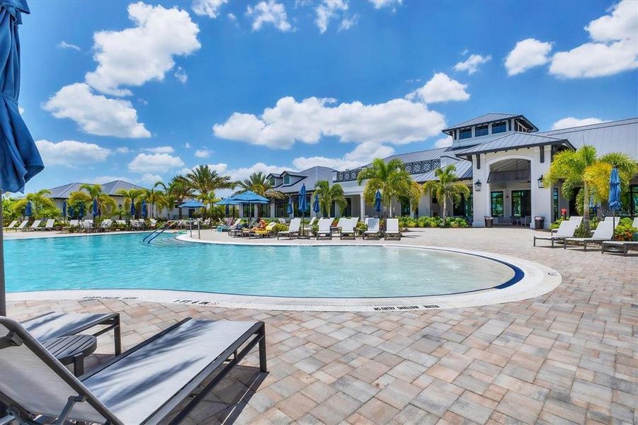 Community amenities in , Nokomis (Image 49). Community amenities in , Nokomis (Image 49).