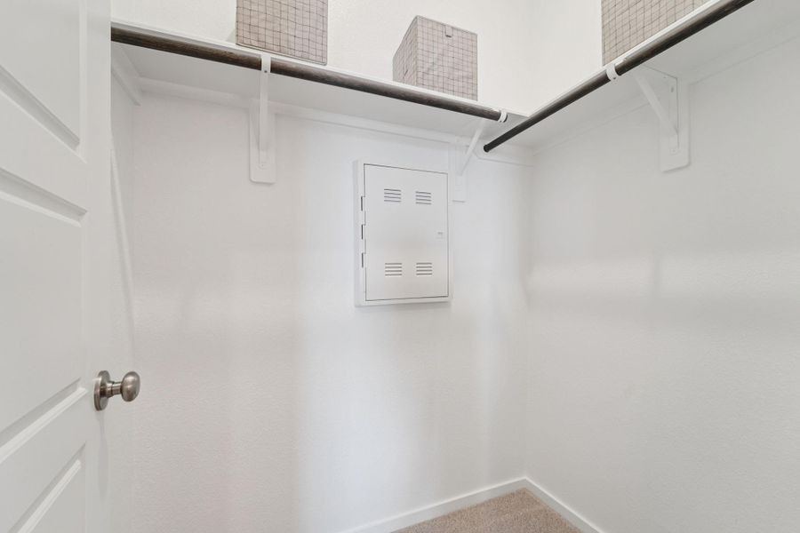 Photo is not of the actual home, but is an inspirational photo of builder’s model home and may depict options, furnishings, and/or decorator features that are not included Photo is not of the actual home, but is an inspirational photo of builder’s model home and may depict options, furnishings, and/or decorator features that are not included