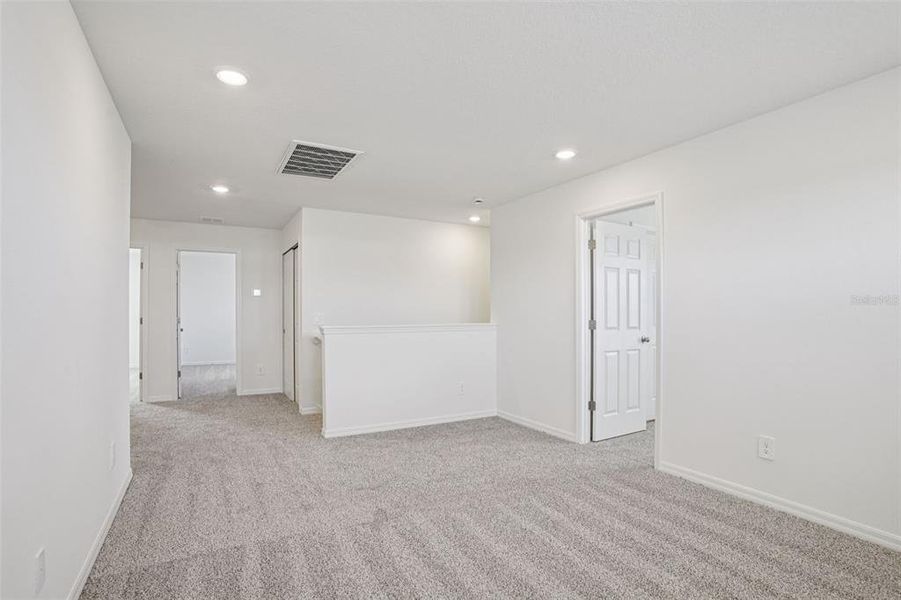 Spacious, unfurnished interior of a new home in The Meadow at Crossprairie, St. Cloud (Image 36).
