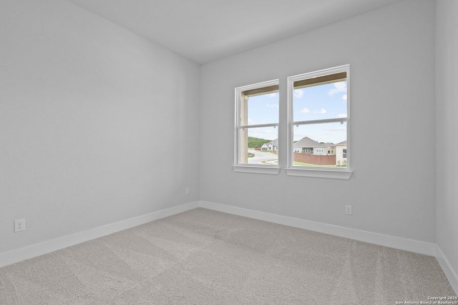Spacious, unfurnished interior of a new home in Homestead, Schertz (Image 26).