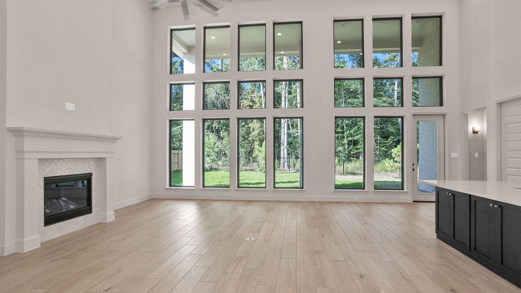 Spacious, unfurnished interior of a new home in The Woodlands Hills, Willis (Image 10). Spacious, unfurnished interior of a new home in The Woodlands Hills, Willis (Image 10).