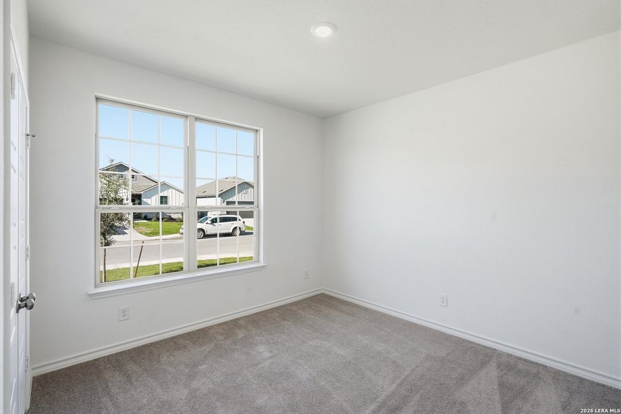 Spacious, unfurnished interior of a new home in Dove Song, Marion (Image 24).