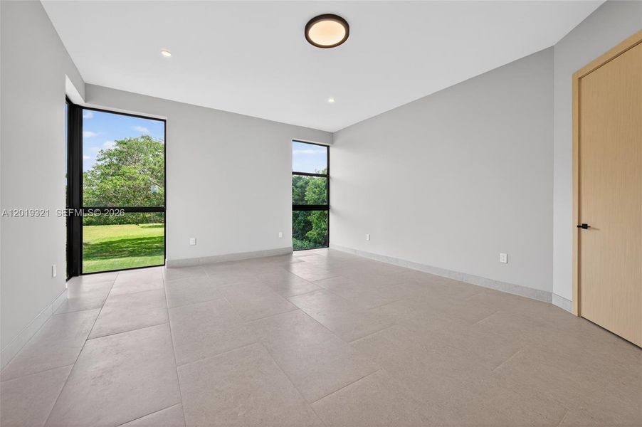 Spacious, unfurnished interior of a new home in , Southwest Ranches (Image 45).