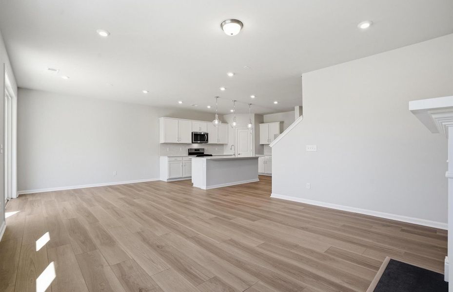 Spacious, unfurnished interior of a new home in Fox Hollow, Spartanburg (Image 31). Spacious, unfurnished interior of a new home in Fox Hollow, Spartanburg (Image 31).