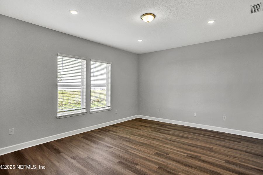 Spacious, unfurnished interior of a new home in Reverie at Silverleaf, St. Augustine (Image 11).