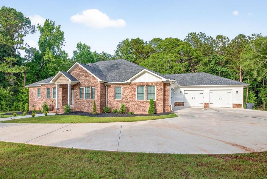 Front exterior of a new home in , Oxford, GA, highlighting curb appeal (Image 38). Front exterior of a new home in , Oxford, GA, highlighting curb appeal (Image 38).