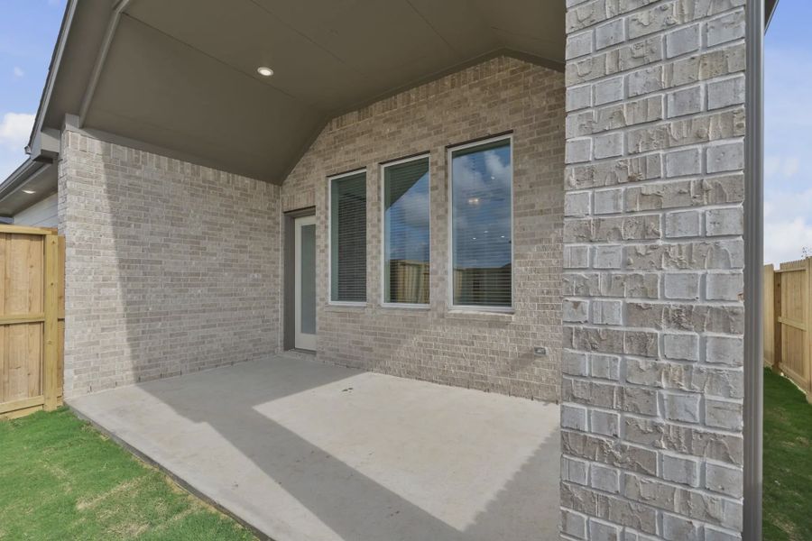 Representative exterior details of a home built from the Nicklaus by Chesmar Homes in Riceland Alley Loads, Mont Belvieu (Image 34).