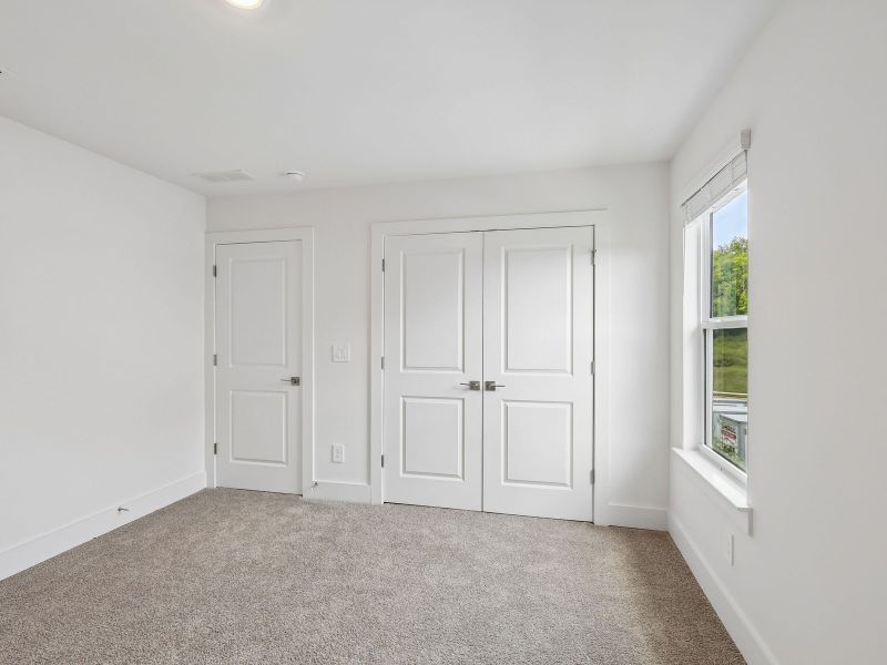 Spacious, unfurnished interior of a new home in Station Hill - Estate Series, Franklin (Image 19). Spacious, unfurnished interior of a new home in Station Hill - Estate Series, Franklin (Image 19).