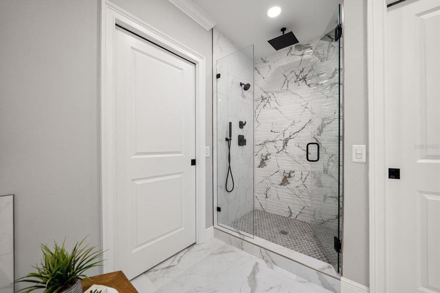 Furnished interior view inside a new home in , Clearwater Beach (Image 16).