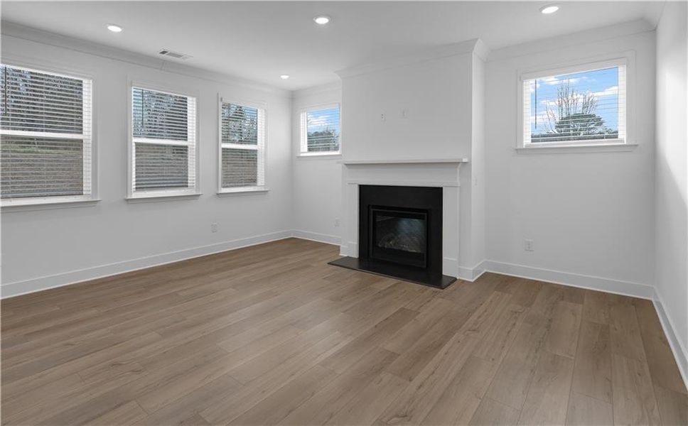 Spacious, unfurnished interior of a new home in Wellington Estates, Madison (Image 13).