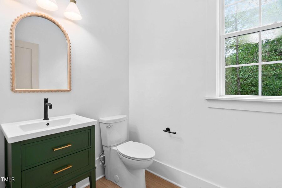 42-web-or-mls-114-crow-dr 42-web-or-mls-114-crow-dr