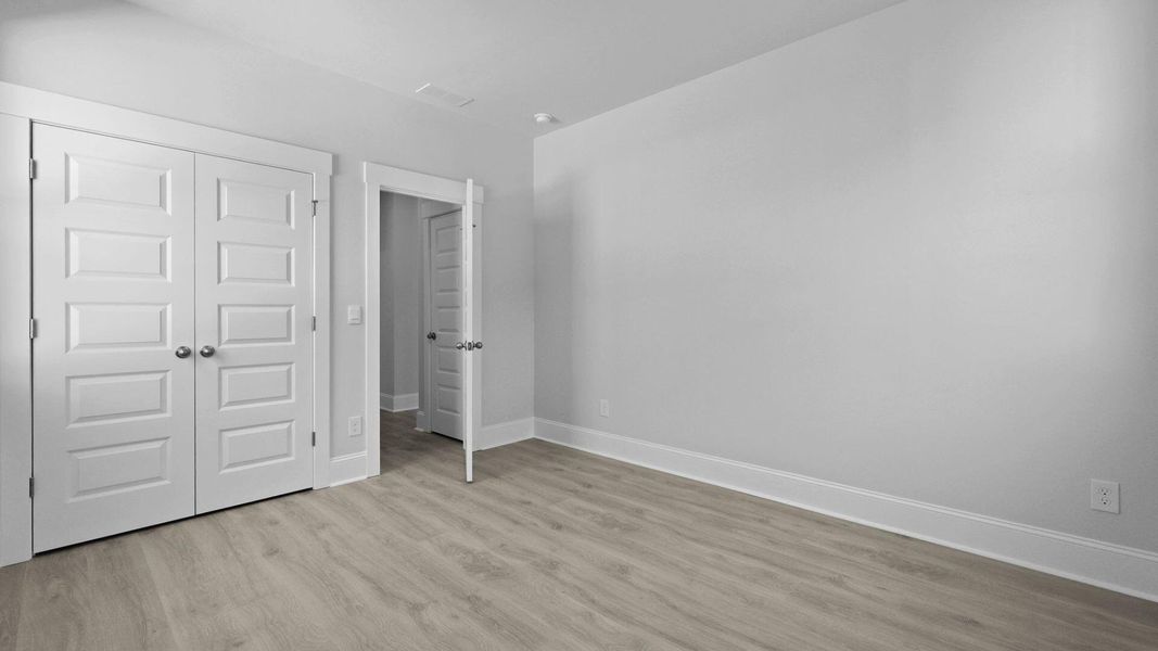 Spacious, unfurnished interior of a new home in Sheep Island, Summerville (Image 18). Spacious, unfurnished interior of a new home in Sheep Island, Summerville (Image 18).