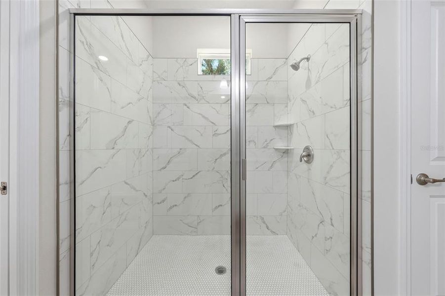Close-up of interior finishes inside a home in , Astatula (Image 14).
